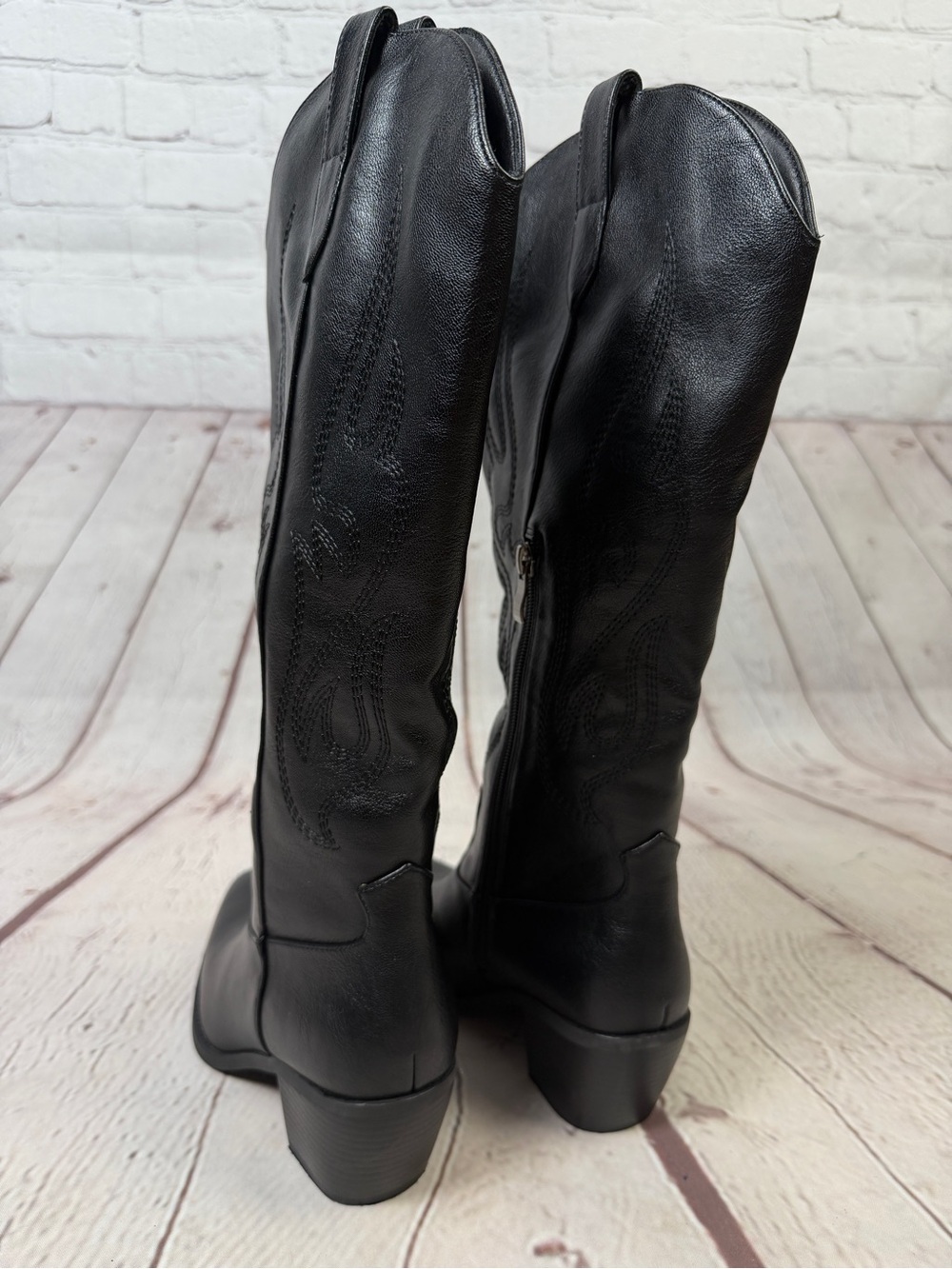 Women's NEW black western cowgirl knee-high heeled pointed toe boots, size 6 - Picture 12 of 16